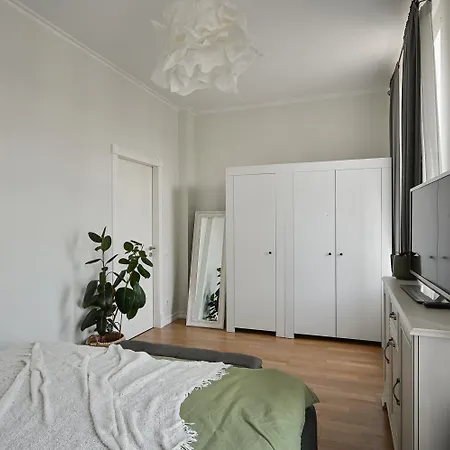 Spacious , 2 Bedrooms, Old Town Walk Apartamento *